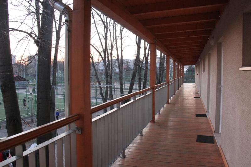 Teke Bowling Centrum Es Sport Panzio Szeged Ngoại thất bức ảnh